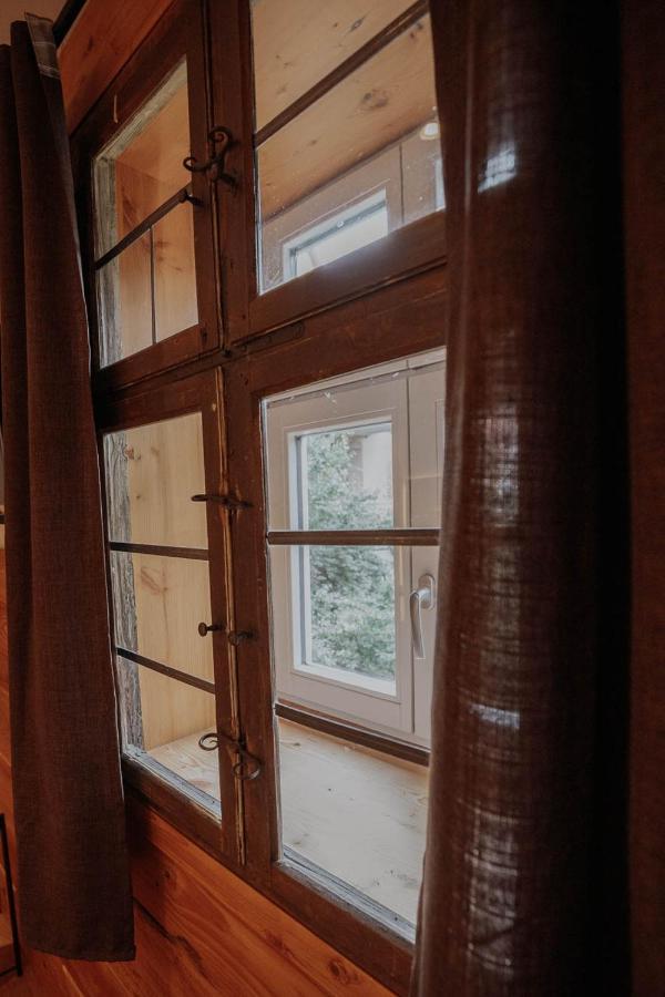Altstadtmittehotel Sonne Динкельсбюль Экстерьер фото